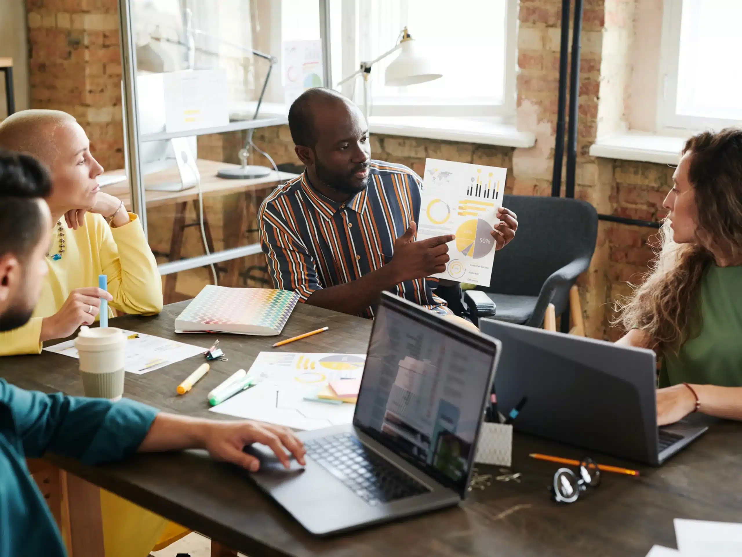 Fractional vs. In-House Marketing Team